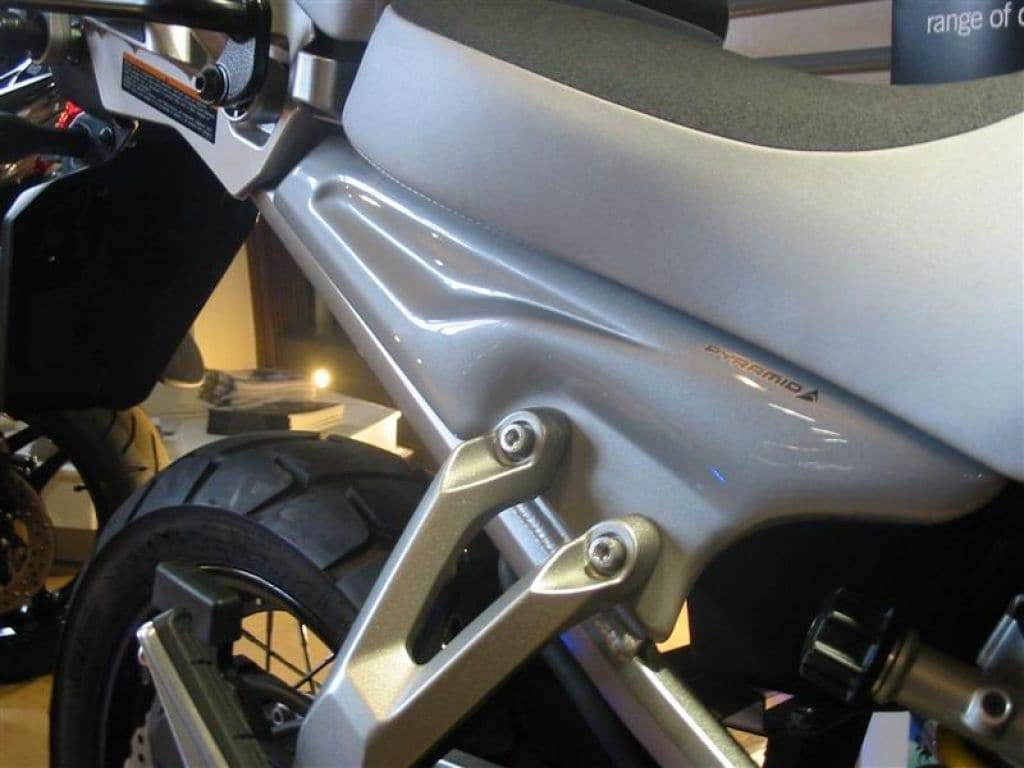 Infill Panels | Carbon Look | Yamaha XT 1200 Z Super Tenere 2010> - Bikerr