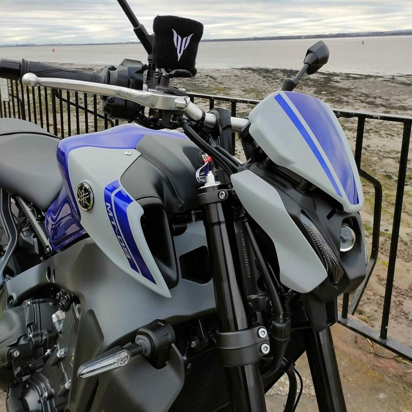 Fly Screen | Icon Blue Colours | Yamaha MT-09 2021> - Bikerr