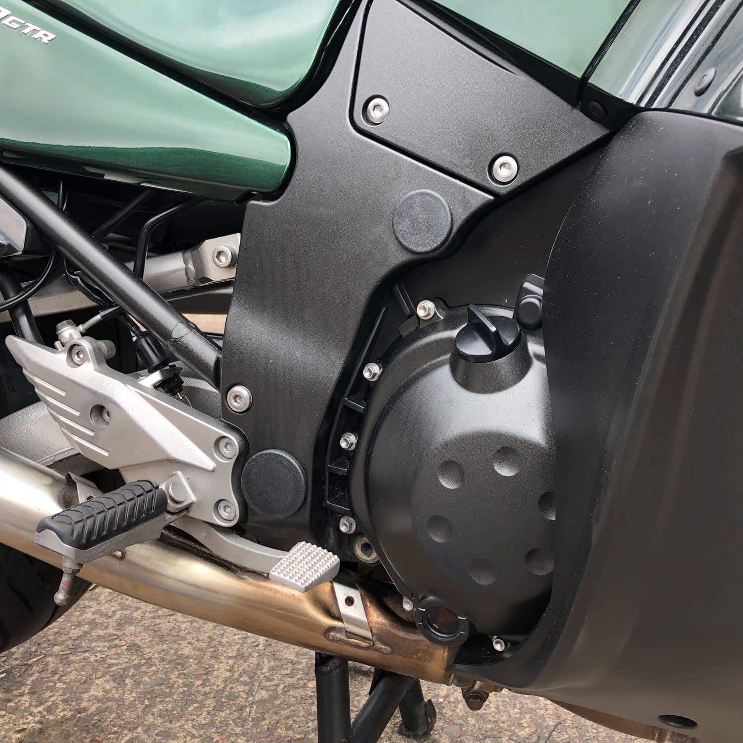 Frame End Caps | Matte Black | Kawasaki GTR 1400 2007> - Bikerr
