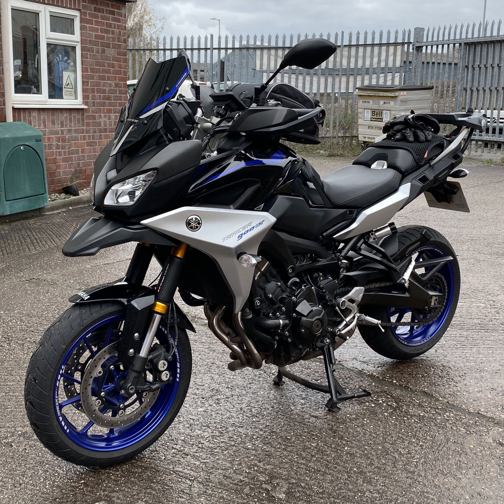 Racing Screen | GT Colours | Yamaha Tracer 900 2018>2020 - Bikerr
