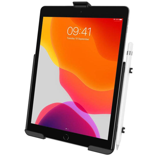 RAM-HOL-AP31U - RAMÂ® EZ-Roll'râ„¢ Cradle for Apple iPad 7th & 8th Gen - Bikerr